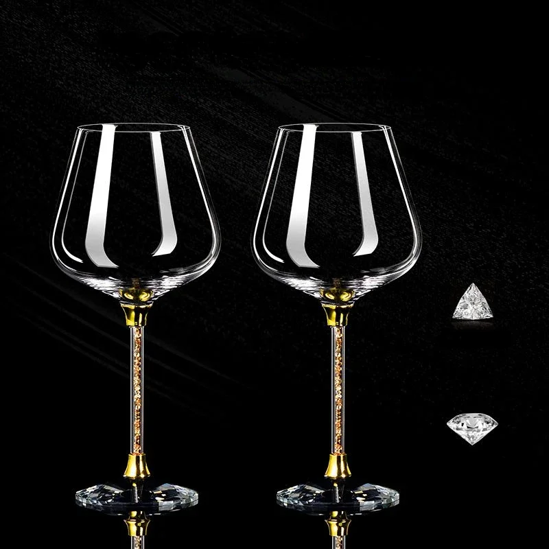 Set di bicchieri da vino rosso - Glow In The Dark Party Glasses recensione e prezzo
